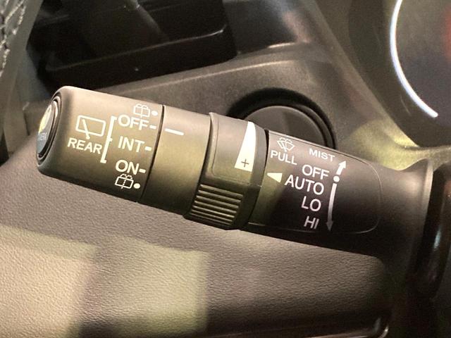 ヴェゼル ｅ：ＨＥＶ　Ｚ　登録済未使用車　９型メーカーナビ　全周囲カメラ　衝突被害軽減システム　レーダークルーズ　電動リアゲート　ハーフレザーシート　コーナーセンサー　スマートキー　ＬＥＤヘッド　ＥＴＣ２．０（44枚目）