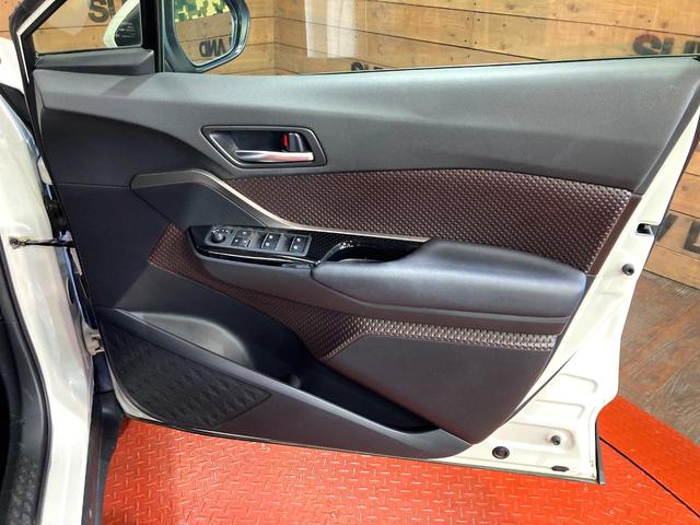 C-HR G 9インチディスプレイオーディオ レーダークルーズコントロール バックカメラ ETC Bluetooth ドライブレコーダー シートヒーター LEDヘッドライト コーナーセンサー ステアリングスイッチ(35枚目)