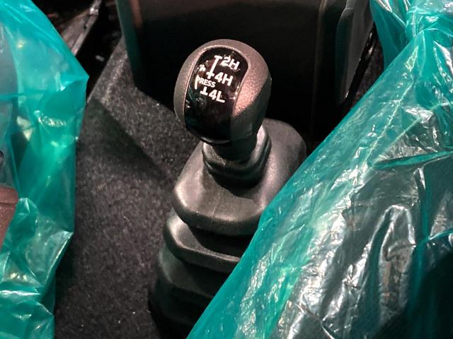 ジムニーノマド FC 登録済未使用車 衝突被害軽減システム レーダークルーズ コーナーセンサー スマートキー LEDヘッド 純正15インチアルミ オートハイビーム 車線逸脱警報 オートライト オートエアコン(41枚目)