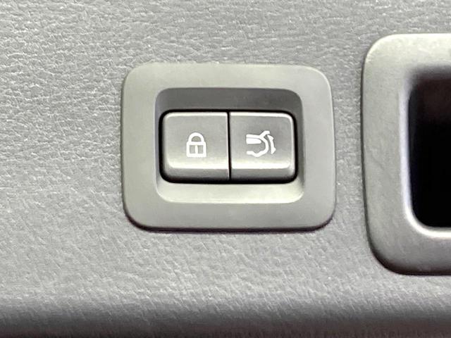 CX-30 XD プロアクティブ 10.25型マツダコネクト 禁煙車 360度ビューモニター ヘッドアップディスプレイ クリアランスソナー レーダークルーズ パワーバックドア ETC LEDヘッドライト 電子パーキング(32枚目)