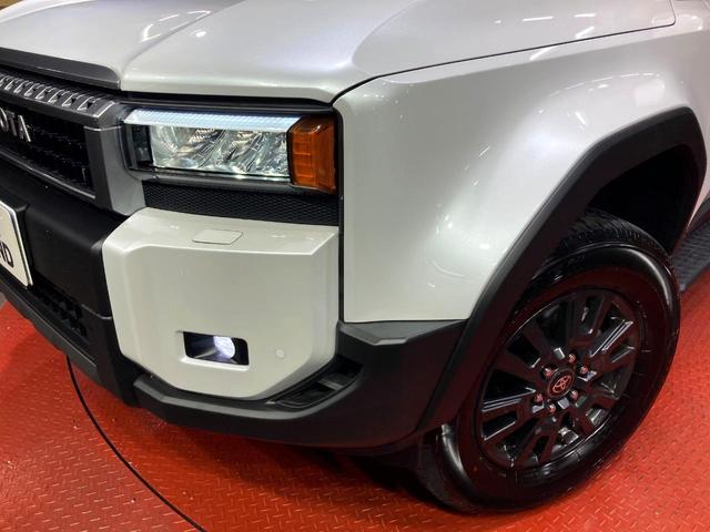 ランドクルーザー２５０ ＶＸ　サンルーフ　純正１２．３型ディスプレーオーディオ　パノラミックビューモニター　シートベンチレーション　デジタルインナーミラー　衝突軽減装置　レーダークルーズコントロール　パワーバックドア　ドラレコ（13枚目）