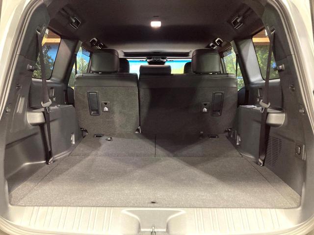 ランドクルーザー２５０ ＶＸ　サンルーフ　純正１２．３型ディスプレーオーディオ　パノラミックビューモニター　シートベンチレーション　デジタルインナーミラー　衝突軽減装置　レーダークルーズコントロール　パワーバックドア　ドラレコ（33枚目）