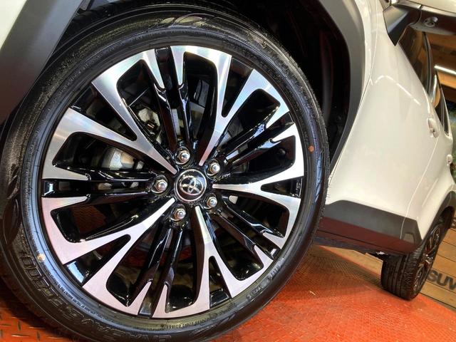 ヤリスクロス ハイブリッドＺ　ナビ機能付きディスプレイオーディオ　全周囲カメラ　衝突被害軽減システム　レーダークルーズ　禁煙車　ハーフレザーシート　パワーシート　コーナーセンサー　ＬＥＤヘッド　ＥＴＣ　純正１８インチアルミ（13枚目）