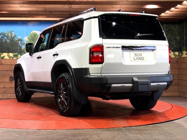 ランドクルーザー２５０ ＶＸ　サンルーフ　純正１２型ディスプレイオーディオ　全周囲カメラ　レーダークルーズコントロール　禁煙車　電動リアゲート　レザーシート　前席シートエアコン　パワーシート　ドラレコ　コーナーセンサー（29枚目）