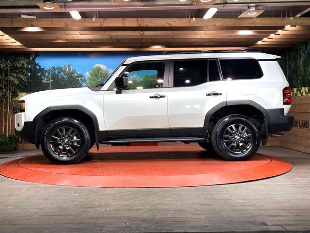 ランドクルーザー２５０ ＶＸ　サンルーフ　純正１２型ディスプレイオーディオ　全周囲カメラ　レーダークルーズコントロール　禁煙車　電動リアゲート　レザーシート　前席シートエアコン　パワーシート　ドラレコ　コーナーセンサー（30枚目）