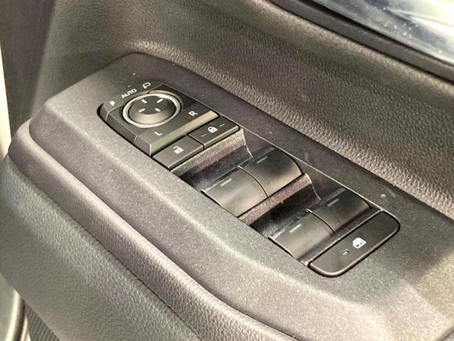 ランドクルーザー２５０ ＶＸ　サンルーフ　純正１２型ディスプレイオーディオ　全周囲カメラ　レーダークルーズコントロール　禁煙車　電動リアゲート　レザーシート　前席シートエアコン　パワーシート　ドラレコ　コーナーセンサー（37枚目）