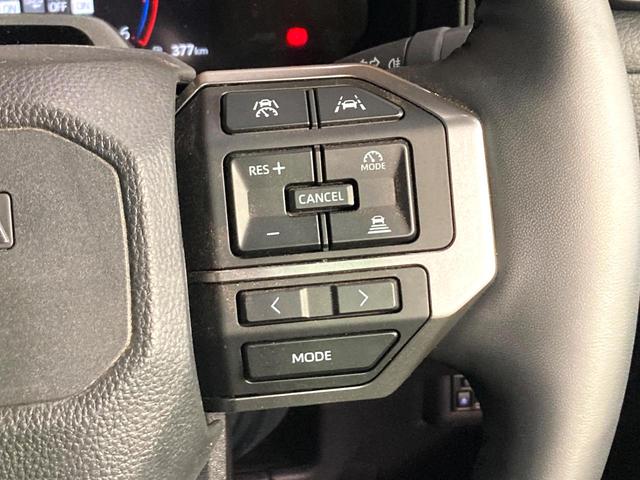 ランドクルーザー２５０ ＶＸ　サンルーフ　純正１２型ディスプレイオーディオ　全周囲カメラ　レーダークルーズコントロール　禁煙車　電動リアゲート　レザーシート　前席シートエアコン　パワーシート　ドラレコ　コーナーセンサー（44枚目）