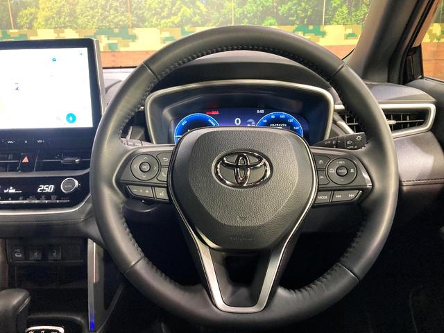 カローラクロス ハイブリッド　Ｚ　純正１０．５型ディスプレイオーディオ　禁煙車　バックカメラ　パワーバックドア　シートヒーター　トヨタセーフティーセンス　レーダークルーズ　ＬＥＤヘッドライト　ビルドインＥＴＣ　オートライト（11枚目）