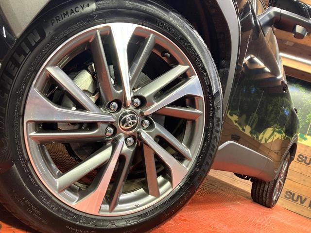 カローラクロス ハイブリッド　Ｚ　純正１０．５型ディスプレイオーディオ　禁煙車　バックカメラ　パワーバックドア　シートヒーター　トヨタセーフティーセンス　レーダークルーズ　ＬＥＤヘッドライト　ビルドインＥＴＣ　オートライト（13枚目）