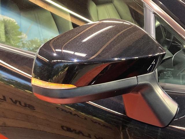 カローラクロス ハイブリッド　Ｚ　純正１０．５型ディスプレイオーディオ　禁煙車　バックカメラ　パワーバックドア　シートヒーター　トヨタセーフティーセンス　レーダークルーズ　ＬＥＤヘッドライト　ビルドインＥＴＣ　オートライト（25枚目）