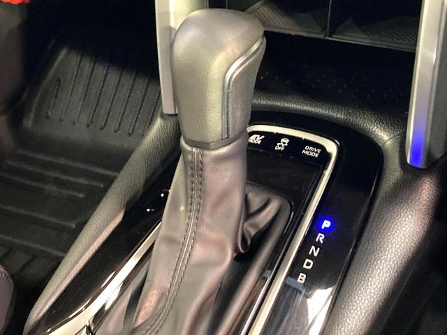 カローラクロス ハイブリッド　Ｚ　純正１０．５型ディスプレイオーディオ　禁煙車　バックカメラ　パワーバックドア　シートヒーター　トヨタセーフティーセンス　レーダークルーズ　ＬＥＤヘッドライト　ビルドインＥＴＣ　オートライト（49枚目）