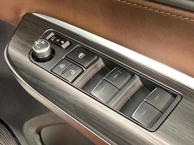 ハリアー Ｚ　モデリスタエアロ　ＪＢＬサウンド　純正１２．３型ＳＤナビ　バックカメラ　デジタルインナーミラー　ヘッドアップディスプレイ　衝突軽減装置　レーダークルーズコントロール　パワーバックドア　ドラレコ（36枚目）