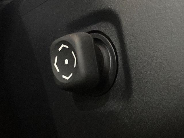 ハリアー Ｚ　モデリスタエアロ　ＪＢＬサウンド　純正１２．３型ＳＤナビ　バックカメラ　デジタルインナーミラー　ヘッドアップディスプレイ　衝突軽減装置　レーダークルーズコントロール　パワーバックドア　ドラレコ（47枚目）