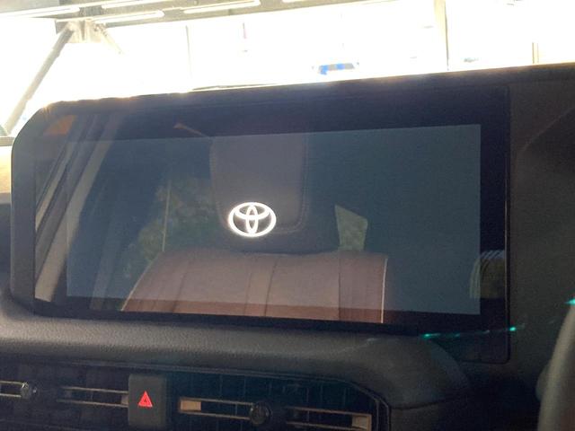 ランドクルーザー２５０ ＶＸファーストエディション　７人乗り　サンルーフ　純正１２型ディスプレイ　全周囲カメラ　衝突被害軽減システム　レーダークルーズ　禁煙車　電動リアゲート　レザーシート　前席シートエアコン　コーナーセンサー　スマートキー（4枚目）