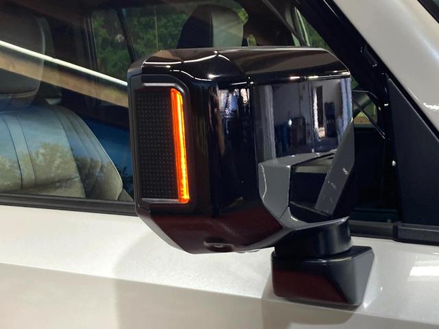 ランドクルーザー２５０ ＶＸファーストエディション　７人乗り　サンルーフ　純正１２型ディスプレイ　全周囲カメラ　衝突被害軽減システム　レーダークルーズ　禁煙車　電動リアゲート　レザーシート　前席シートエアコン　コーナーセンサー　スマートキー（21枚目）