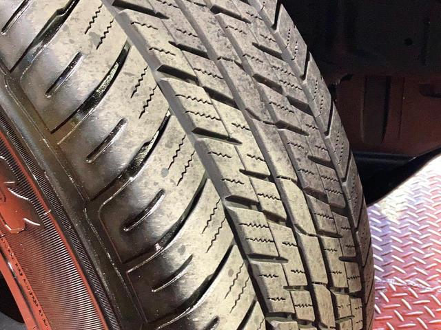 ランドクルーザー２５０ ＶＸファーストエディション　７人乗り　サンルーフ　純正１２型ディスプレイ　全周囲カメラ　衝突被害軽減システム　レーダークルーズ　禁煙車　電動リアゲート　レザーシート　前席シートエアコン　コーナーセンサー　スマートキー（22枚目）