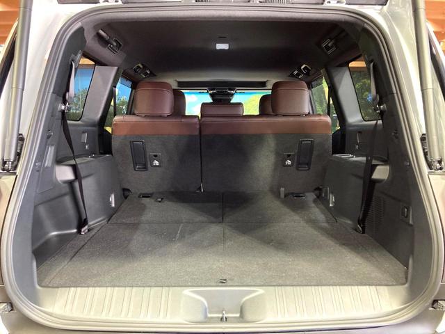 ランドクルーザー２５０ ＶＸファーストエディション　７人乗り　サンルーフ　純正１２型ディスプレイ　全周囲カメラ　衝突被害軽減システム　レーダークルーズ　禁煙車　電動リアゲート　レザーシート　前席シートエアコン　コーナーセンサー　スマートキー（32枚目）