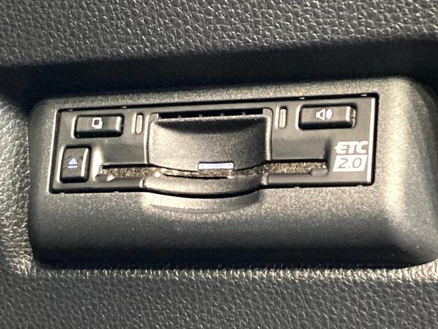 ランドクルーザー２５０ ＶＸファーストエディション　７人乗り　サンルーフ　純正１２型ディスプレイ　全周囲カメラ　衝突被害軽減システム　レーダークルーズ　禁煙車　電動リアゲート　レザーシート　前席シートエアコン　コーナーセンサー　スマートキー（40枚目）