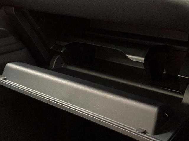 ランドクルーザー２５０ ＶＸファーストエディション　７人乗り　サンルーフ　純正１２型ディスプレイ　全周囲カメラ　衝突被害軽減システム　レーダークルーズ　禁煙車　電動リアゲート　レザーシート　前席シートエアコン　コーナーセンサー　スマートキー（57枚目）