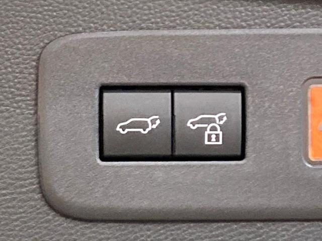 ランドクルーザー２５０ ＺＸ　サンルーフ　純正１２型ディスプレイオーディオ　全周囲カメラ　ＪＢＬサウンド　衝突被害軽減システム　レーダークルーズ　電動リアゲート　レザーシート　コーナーセンサー　ＬＥＤヘッド（33枚目）