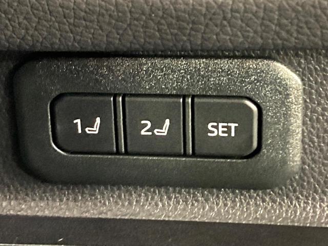 ランドクルーザー２５０ ＺＸ　サンルーフ　純正１２型ディスプレイオーディオ　全周囲カメラ　ＪＢＬサウンド　衝突被害軽減システム　レーダークルーズ　電動リアゲート　レザーシート　コーナーセンサー　ＬＥＤヘッド（39枚目）