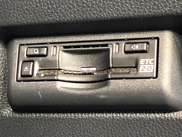 ランドクルーザー２５０ ＺＸ　サンルーフ　純正１２型ディスプレイオーディオ　全周囲カメラ　ＪＢＬサウンド　衝突被害軽減システム　レーダークルーズ　電動リアゲート　レザーシート　コーナーセンサー　ＬＥＤヘッド（43枚目）