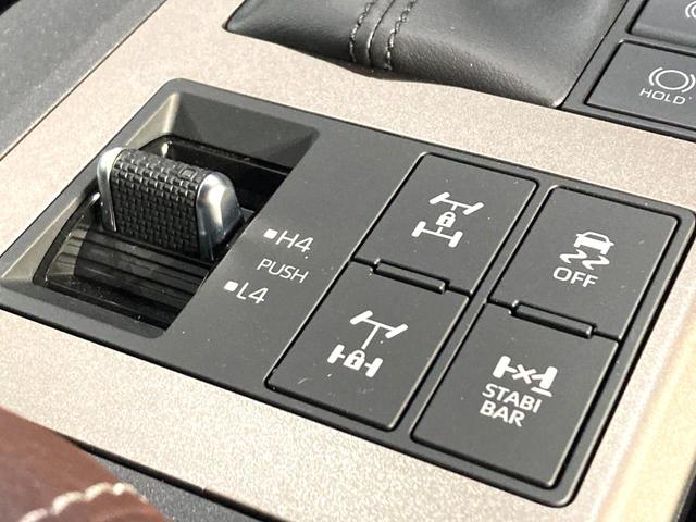 ランドクルーザー２５０ ＺＸ　サンルーフ　純正１２型ディスプレイオーディオ　全周囲カメラ　ＪＢＬサウンド　衝突被害軽減システム　レーダークルーズ　電動リアゲート　レザーシート　コーナーセンサー　ＬＥＤヘッド（60枚目）