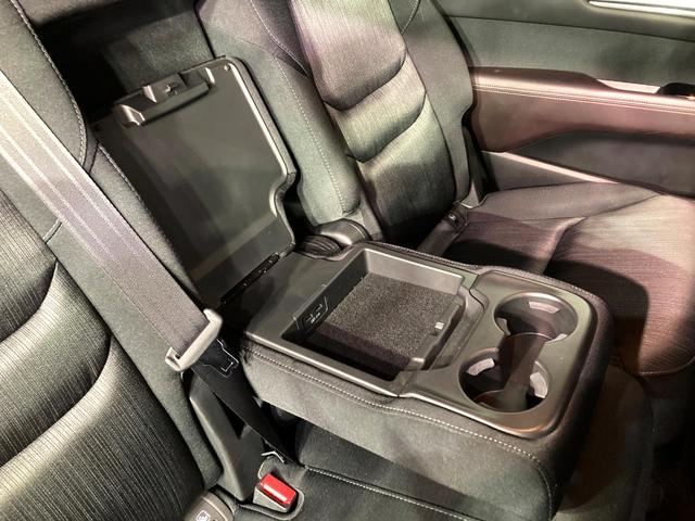 ＣＸ－８ ＸＤプロアクティブ　７人乗り　純正８インチナビ　全周囲カメラ　アダプティプクルーズ　ＥＴＣ　Ｂｌｕｅｔｏｏｔｈ再生　シートヒーター　パワーバックドア　ＬＥＤヘッドライト　クリアランスソナー　パワーシート（37枚目）