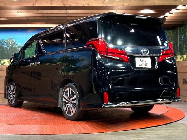 アルファード ２．５Ｓ　Ｃパッケージ　サンルーフ　純正１０型ナビ　両側電動ドア　後席モニター　バックカメラ　衝突被害軽減　レーダークルーズ　禁煙車　電動リアゲート　レザーシート　前席シートエアコン　ドラレコ　コーナーセンサー（55枚目）