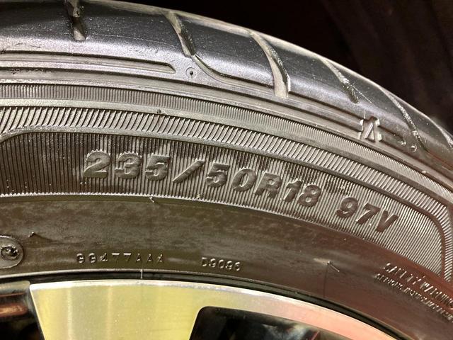 アルファード ２．５Ｓ　Ｃパッケージ　サンルーフ　純正１０型ナビ　両側電動ドア　後席モニター　バックカメラ　衝突被害軽減　レーダークルーズ　禁煙車　電動リアゲート　レザーシート　前席シートエアコン　ドラレコ　コーナーセンサー（68枚目）