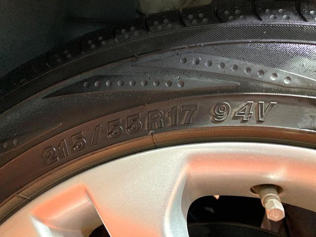 ジューク １５ＲＸ　Ｖセレクション　純正ＳＤナビ　バックカメラ　衝突被害軽減システム　禁煙車　スマートキー　ナビ連動ＥＴＣ　純正１７インチアルミ　オートライト　デュアルエアコン　Ｂｌｕｅｔｏｏｔｈ　ＣＤ　ＤＶＤ再生　フルセグ（47枚目）