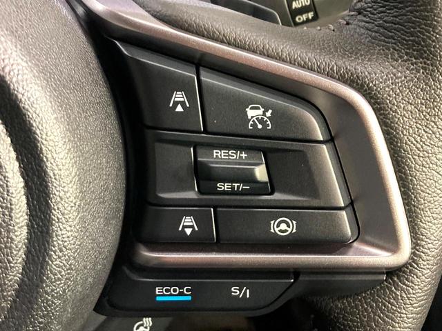 クロストレック リミテッド　純正１１．６型ナビ　禁煙車　シートヒーター　パワーシート　レーダークルーズ　電子パーキング　ＥＴＣ　ＬＥＤヘッドライト　バックカメラ　ステアリングリモコン　ドライブレコーダー（6枚目）