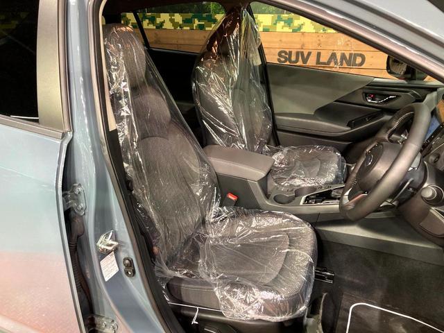 クロストレック リミテッド　純正１１．６型ナビ　禁煙車　シートヒーター　パワーシート　レーダークルーズ　電子パーキング　ＥＴＣ　ＬＥＤヘッドライト　バックカメラ　ステアリングリモコン　ドライブレコーダー（8枚目）