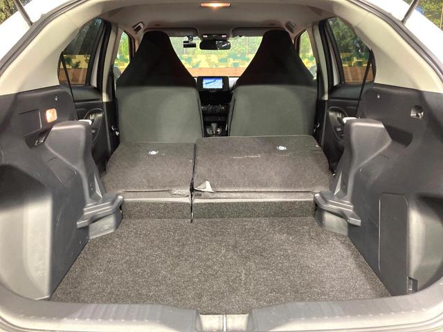 ヤリスクロス Ｘ　８インチナビ　バックカメラ　衝突被害軽減システム　レーダークルーズ　禁煙車　ドラレコ　ＥＴＣ　コーナーセンサー　スマートキー　オートハイビーム　車線逸脱警報　オートライト　Ｂｌｕｅｔｏｏｔｈ　フルセグ（10枚目）