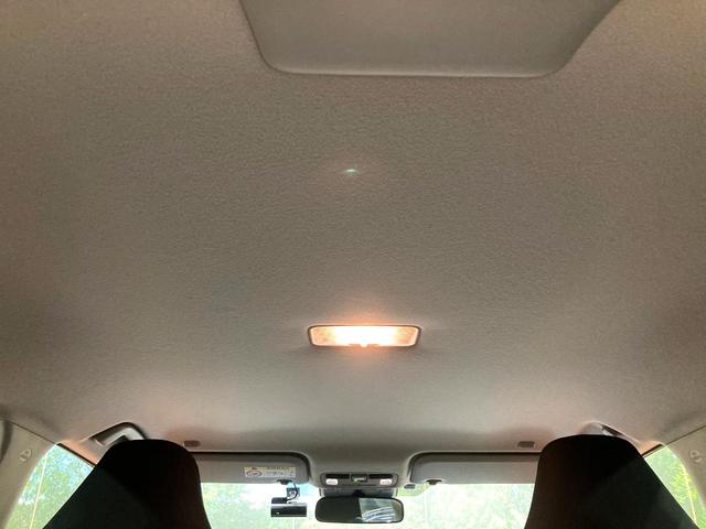 ヤリスクロス Ｘ　８インチナビ　バックカメラ　衝突被害軽減システム　レーダークルーズ　禁煙車　ドラレコ　ＥＴＣ　コーナーセンサー　スマートキー　オートハイビーム　車線逸脱警報　オートライト　Ｂｌｕｅｔｏｏｔｈ　フルセグ（31枚目）