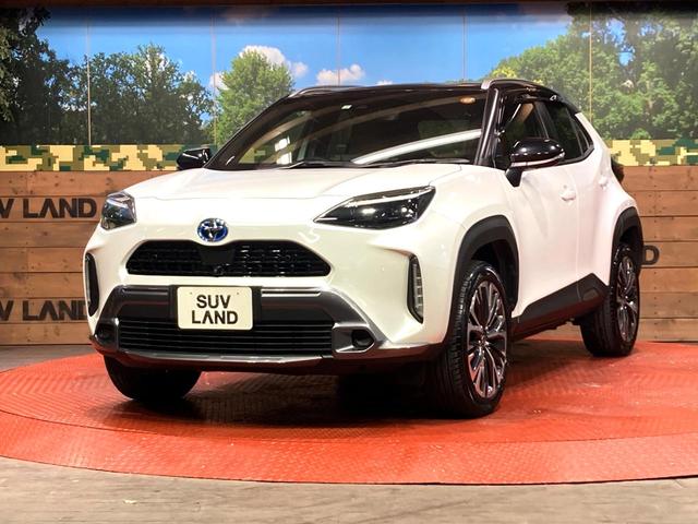 ヤリスクロス ハイブリッドZ アドベンチャー 全周囲カメラ 衝突被害軽減システム 禁煙車 電動リアゲート ハーフレザーシート パワーシート ドラレコ コーナーセンサー LEDヘッド ETC2.0 純正18インチアルミ オートハイビーム(10枚目)