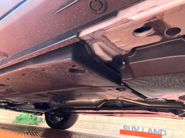 ヤリスクロス ハイブリッドZ アドベンチャー 全周囲カメラ 衝突被害軽減システム 禁煙車 電動リアゲート ハーフレザーシート パワーシート ドラレコ コーナーセンサー LEDヘッド ETC2.0 純正18インチアルミ オートハイビーム(18枚目)