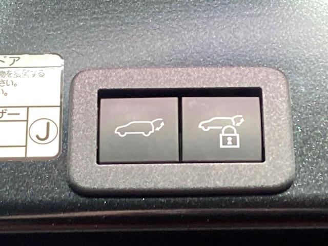 ヤリスクロス ハイブリッドZ アドベンチャー 全周囲カメラ 衝突被害軽減システム 禁煙車 電動リアゲート ハーフレザーシート パワーシート ドラレコ コーナーセンサー LEDヘッド ETC2.0 純正18インチアルミ オートハイビーム(22枚目)