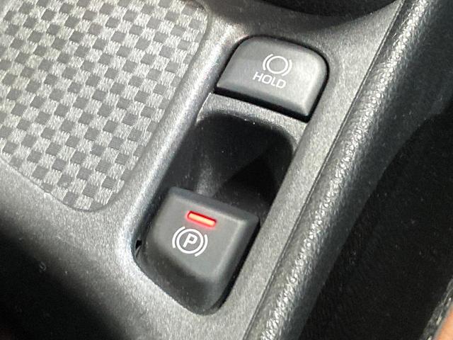 ヤリスクロス ハイブリッドZ アドベンチャー 全周囲カメラ 衝突被害軽減システム 禁煙車 電動リアゲート ハーフレザーシート パワーシート ドラレコ コーナーセンサー LEDヘッド ETC2.0 純正18インチアルミ オートハイビーム(48枚目)