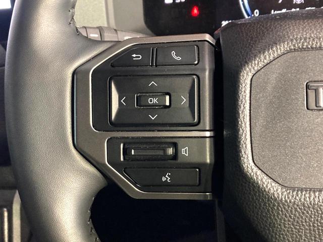 ランドクルーザー250 VX サンルーフ 12.3インチディスプレイオーディオ 衝突被害軽減システム レーダークルーズ 禁煙車 電動リアゲート レザーシート 前席シートエアコン パワーシート ドラレコ コーナーセンサー(45枚目)