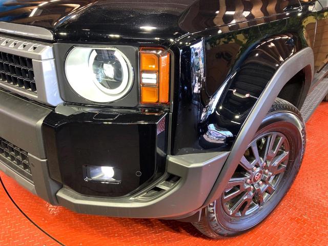 ランドクルーザー２５０ ＶＸ　サンルーフ　１２．３インチディスプレイオーディオ　全周囲カメラ　衝突被害軽減システム　レーダークルーズ　禁煙車　電動リアゲート　前席シートエアコン　ドラレコ　コーナーセンサー　スマートキー（13枚目）