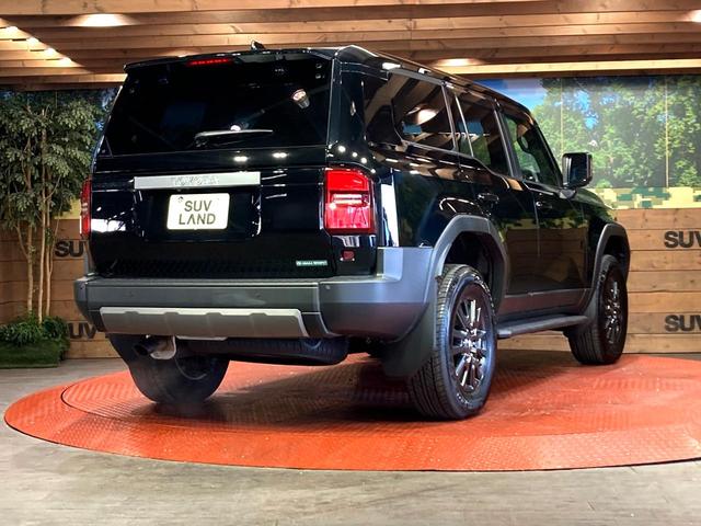 ランドクルーザー２５０ ＶＸ　サンルーフ　１２．３インチディスプレイオーディオ　全周囲カメラ　衝突被害軽減システム　レーダークルーズ　禁煙車　電動リアゲート　前席シートエアコン　ドラレコ　コーナーセンサー　スマートキー（18枚目）