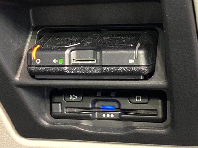 CX-80 XD-ハイブリッド プレミアムモダン サンルーフ 純正12型SDナビ 全周囲カメラ アダプティプクルーズコントロール レザーシート ETC Bluetooth パワーバックドア レザーシート シートベンチレーション LEDヘッドライト(42枚目)