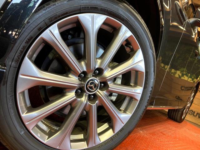 ＣＸ－６０ ＸＤ　エクスクルーシブモード　サンルーフ　１２型ＳＤナビ　全周囲カメラ　ＢＯＳＥ　アダプティプクルーズ　ＥＴＣ　Ｂｌｕｅｔｏｏｔｈ　シートベンチレーション　パワーバックドア　パワーシート　ＬＥＤヘッドライト　コーナーセンサー（13枚目）