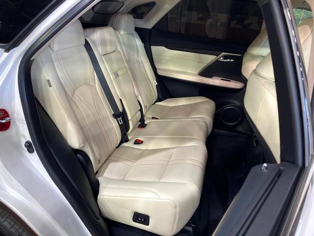 RX RX450h バージョンL サンルーフ マークレビンソン 純正12.3型純正ナビ パノラマミックビューモニター 衝突軽減装置 レーダークルーズコントロール パワーバックドア 本革シート シートベンチレーション ETC(9枚目)