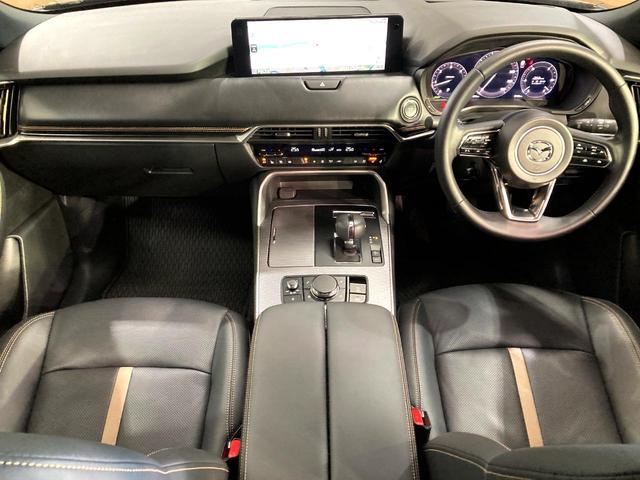 ＣＸ－６０ ＸＤ－ハイブリッド　エクスクルーシブスポーツ　パノラマルーフ　純正ＳＤナビ　３６０°ビューモニター　ＢＯＳＥサウンド　衝突被害軽減システム　レーダークルーズ　禁煙車　電動リアゲート　レザーシート　シートベンチレーション　ビルトインＥＴＣ（2枚目）