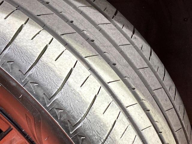 ＣＸ－６０ ＸＤ－ハイブリッド　エクスクルーシブスポーツ　パノラマルーフ　純正ＳＤナビ　３６０°ビューモニター　ＢＯＳＥサウンド　衝突被害軽減システム　レーダークルーズ　禁煙車　電動リアゲート　レザーシート　シートベンチレーション　ビルトインＥＴＣ（32枚目）