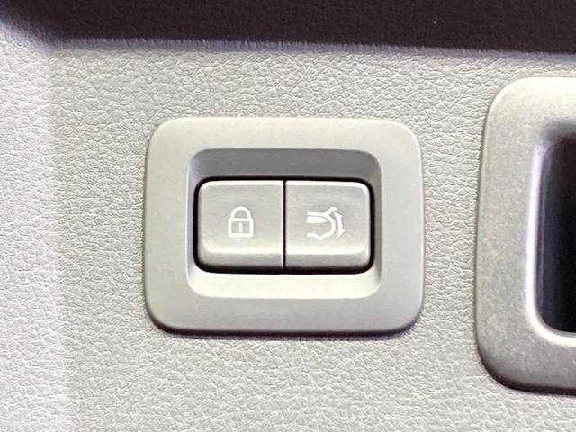 ＣＸ－６０ ＸＤ－ハイブリッド　エクスクルーシブスポーツ　パノラマルーフ　純正ＳＤナビ　３６０°ビューモニター　ＢＯＳＥサウンド　衝突被害軽減システム　レーダークルーズ　禁煙車　電動リアゲート　レザーシート　シートベンチレーション　ビルトインＥＴＣ（33枚目）