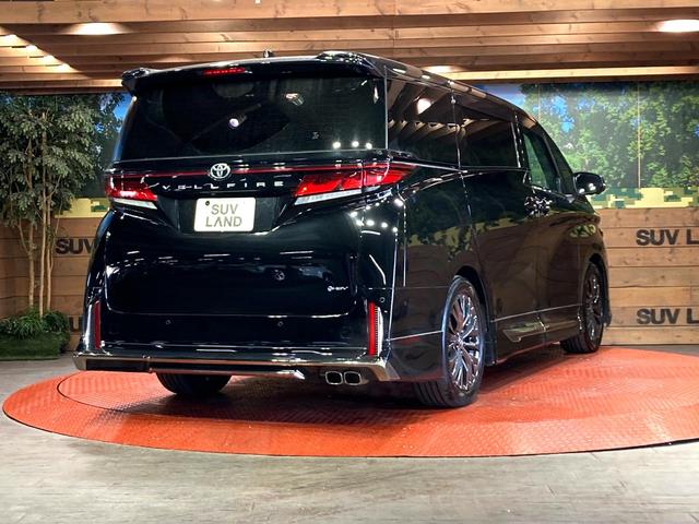 ヴェルファイアハイブリッド Ｚ　プレミア　左右独立ガラスルーフ　モデリスタエアロ　両側電動ドア　全周囲カメラ　衝突被害軽減システム　レーダークルーズ　禁煙車　電動リアゲート　レザーシート　前席シートエアコン　リアシートエアコン（18枚目）