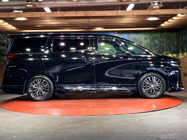 ヴェルファイアハイブリッド Ｚ　プレミア　左右独立ガラスルーフ　モデリスタエアロ　両側電動ドア　全周囲カメラ　衝突被害軽減システム　レーダークルーズ　禁煙車　電動リアゲート　レザーシート　前席シートエアコン　リアシートエアコン（26枚目）